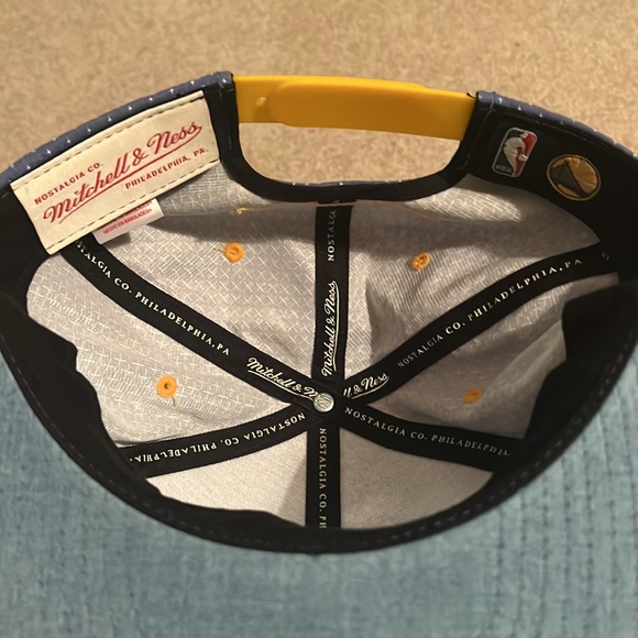 Golden State mitchell & ness hat - Picture 4 of 4